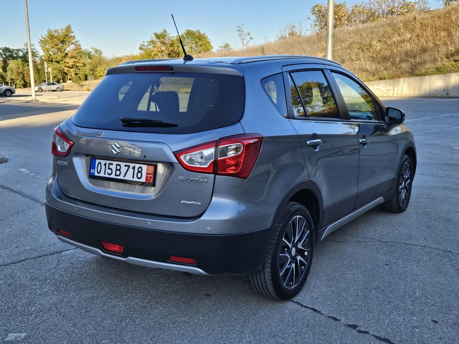 Suzuki SX4 S-Cross 1.6 4х4 ВСИЧКИ ЕКСТРИ - изображение 4