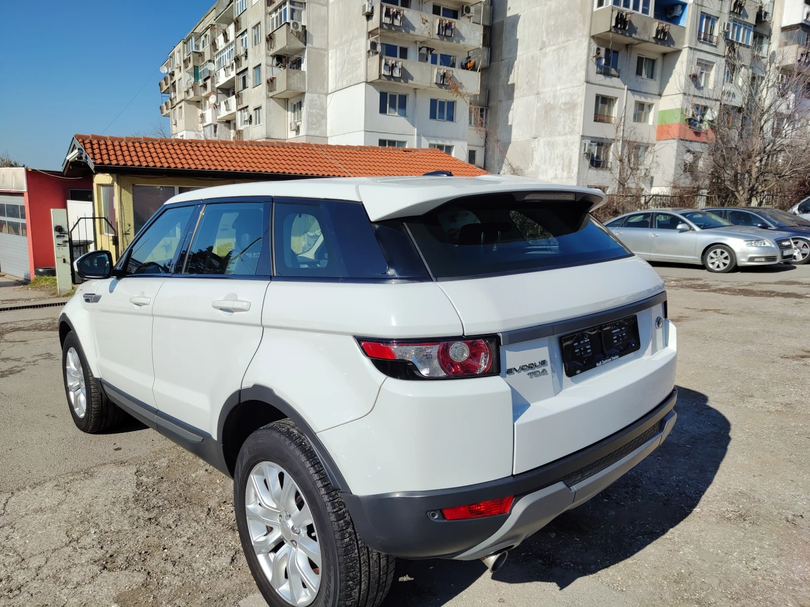 Land Rover Evoque  - изображение 4