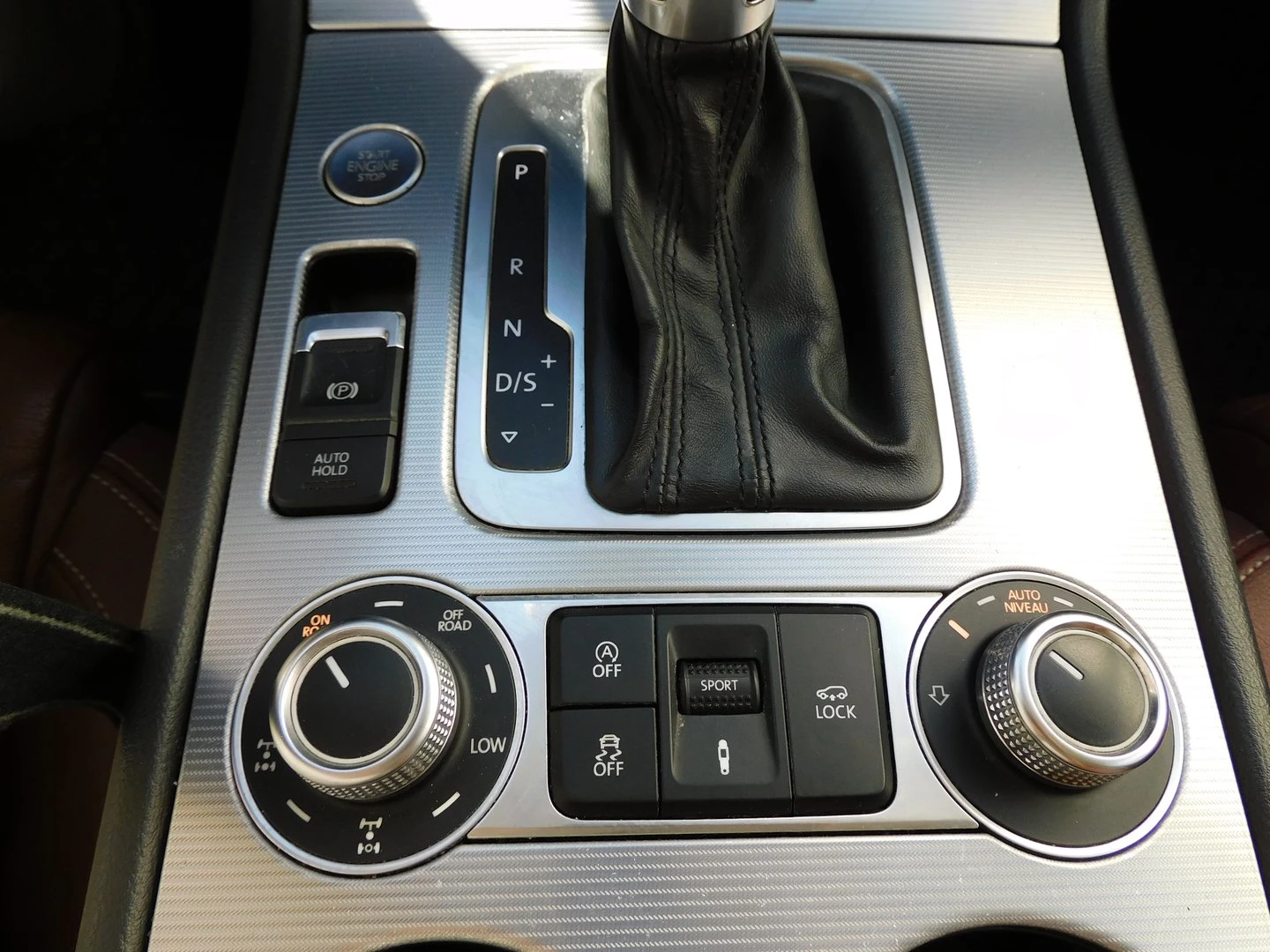 VW Touareg V6 TDI BMT 4XMOTION | Mobile.bg   13