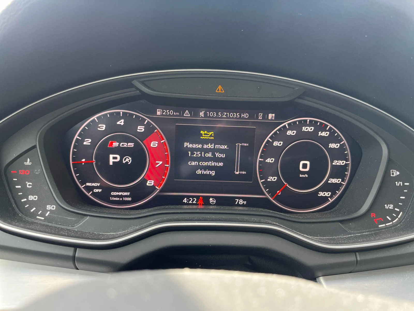 Audi SQ5  Technik / 360 / B&O / CARFAX / АВТОКРЕДИТ , снимка 8 - Автомобили и джипове - 55830917