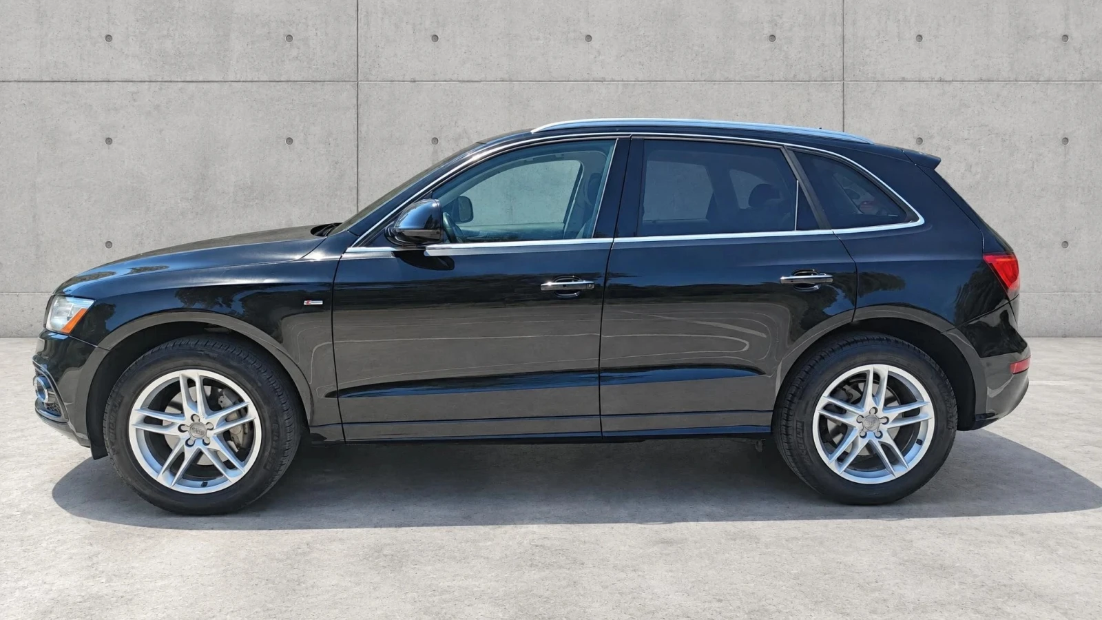Audi Q5 3.0 TFSI, снимка 4 - Автомобили и джипове - 56239203