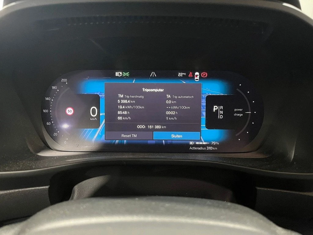 Volvo XC40 Core 69kWh, снимка 9 - Автомобили и джипове - 56625091