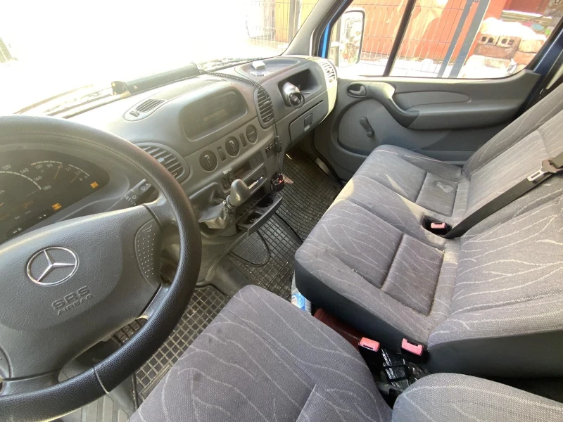 Mercedes-Benz Sprinter 208, снимка 10 - Бусове и автобуси - 49233058