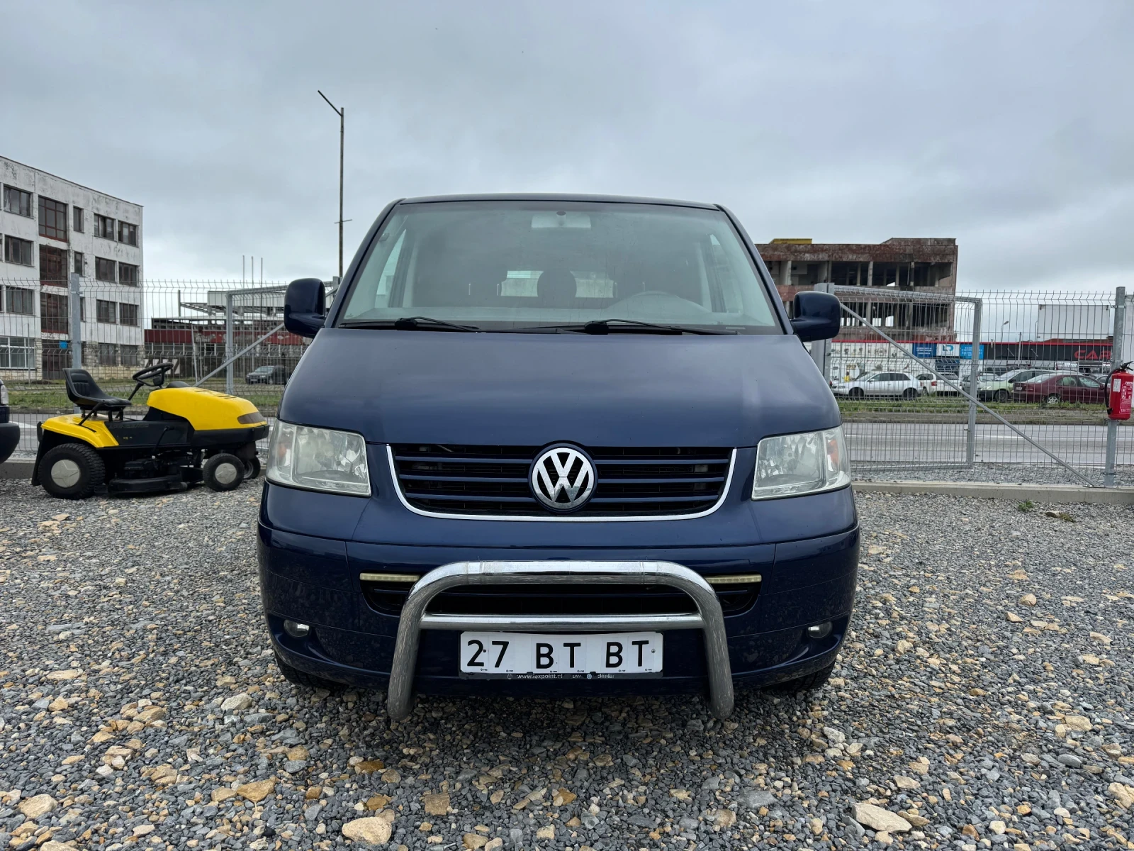 VW Transporter 2.5TDI KLIMATIK MULTIVAN, снимка 2 - Бусове и автобуси - 54638659