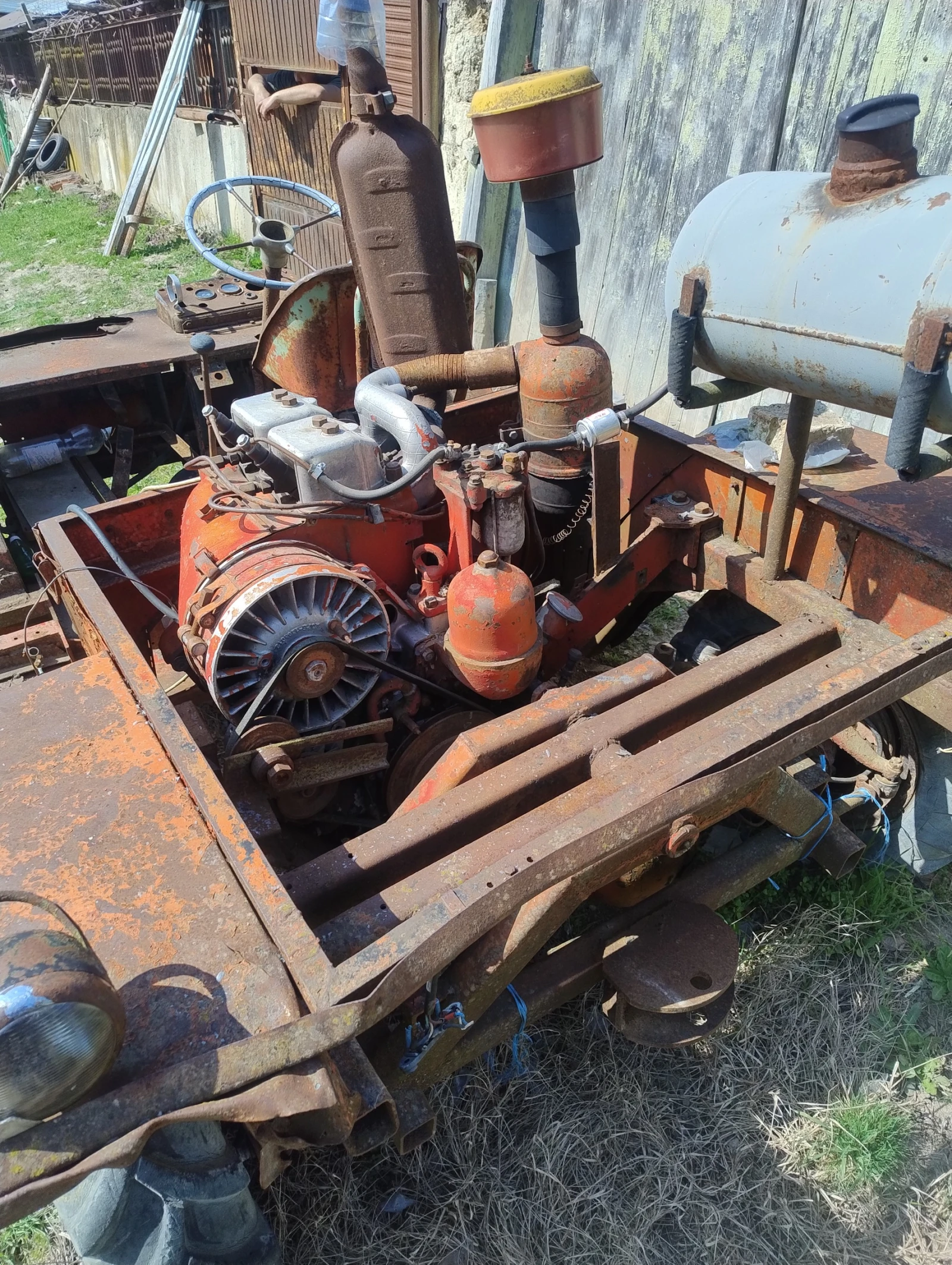 Трактор Друга марка, снимка 5 - Селскостопанска техника - 53892080