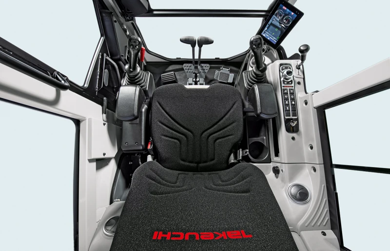 Багер Takeuchi TB335R, снимка 3 - Индустриална техника - 53021716