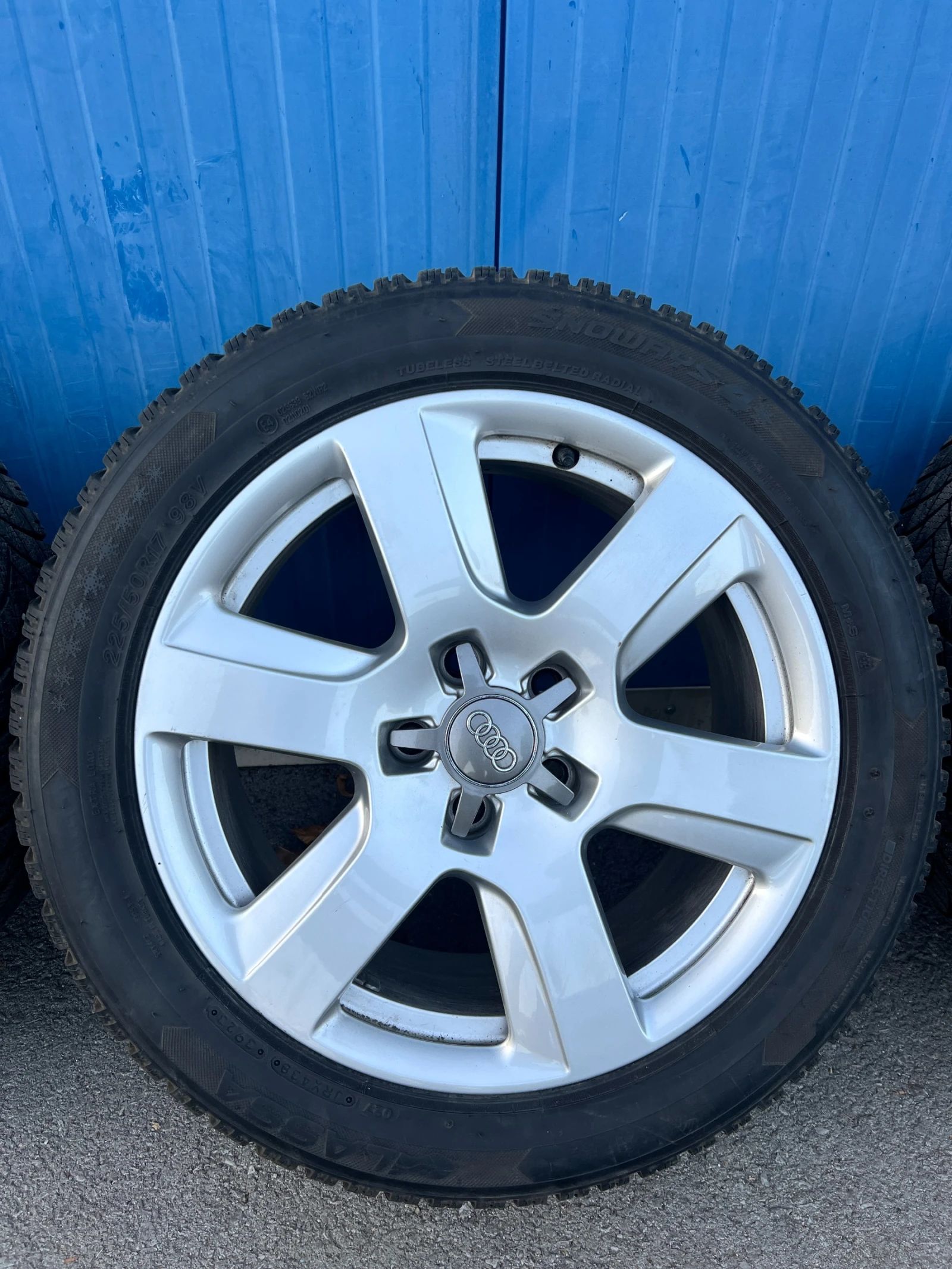    225/50R17  Audi | Mobile.bg   9