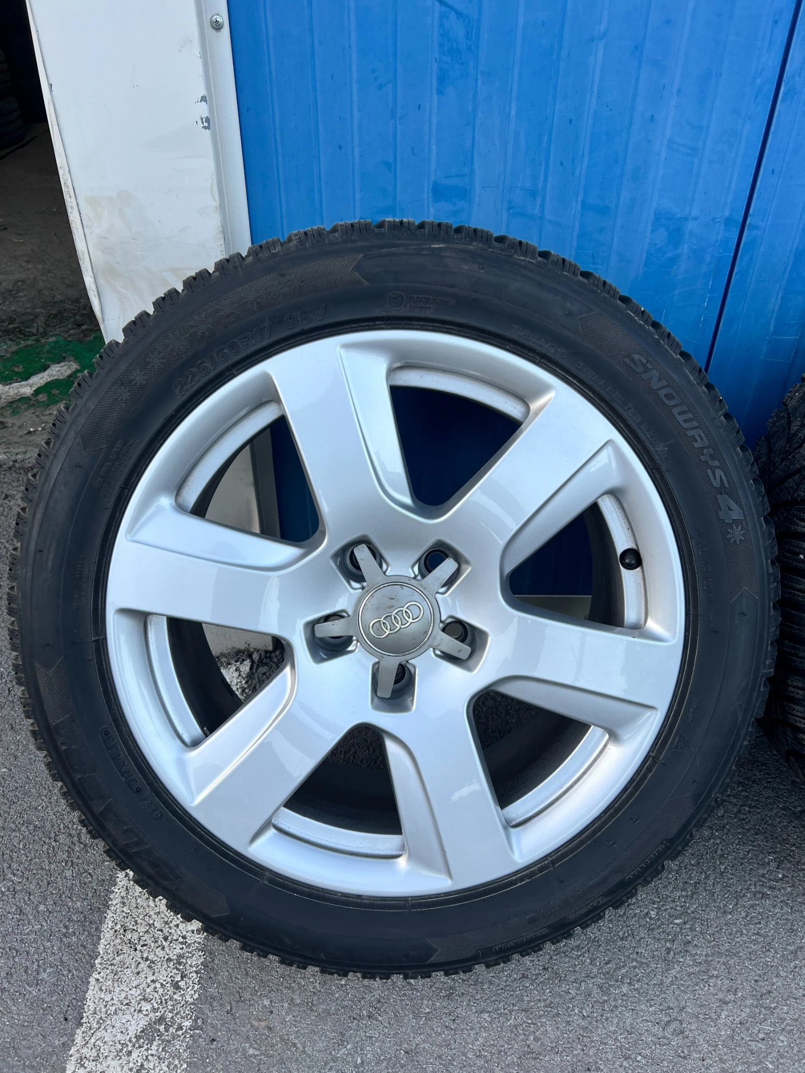    225/50R17  Audi | Mobile.bg   7