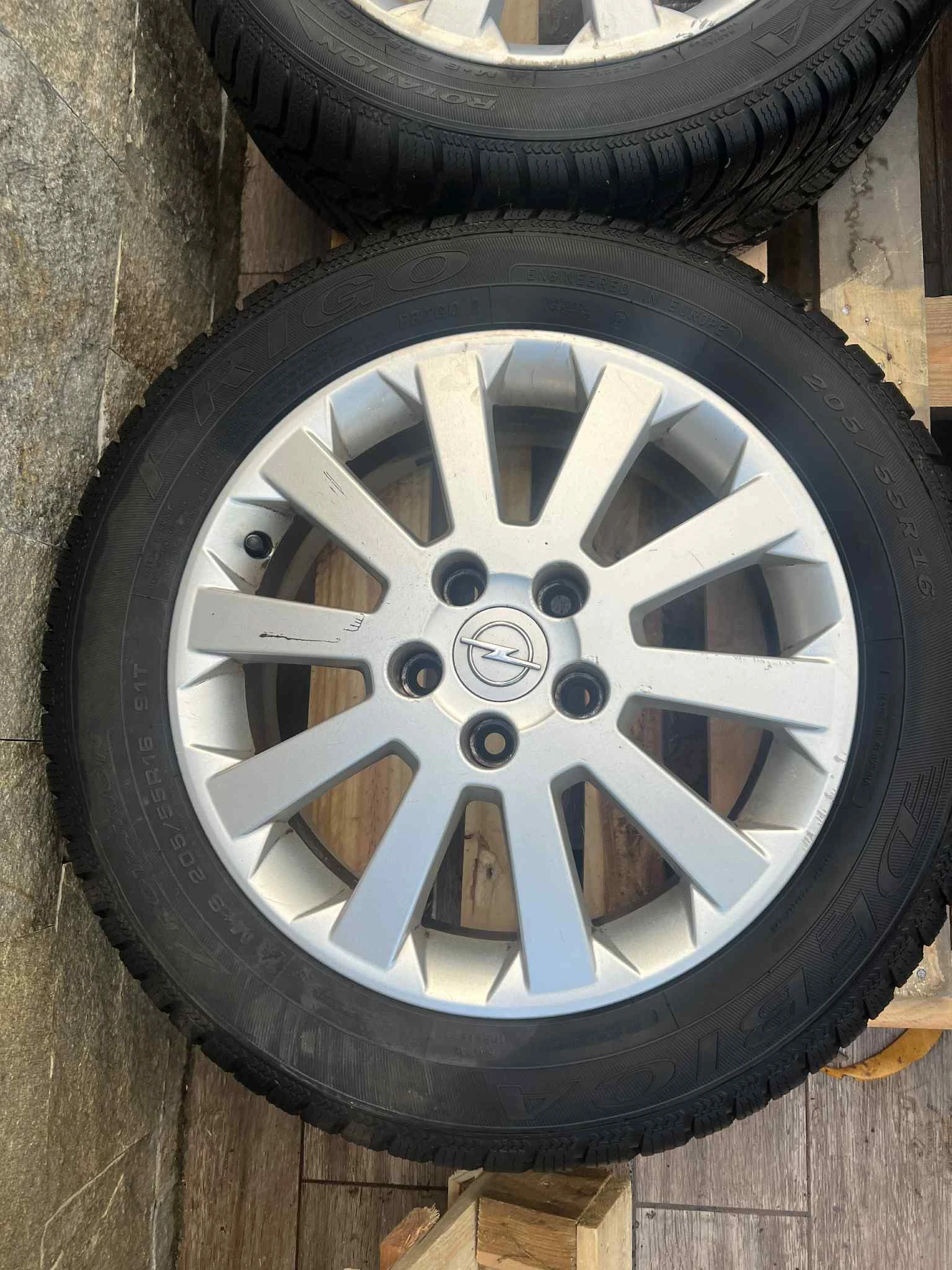    205/55R16  Opel Signum | Mobile.bg   13