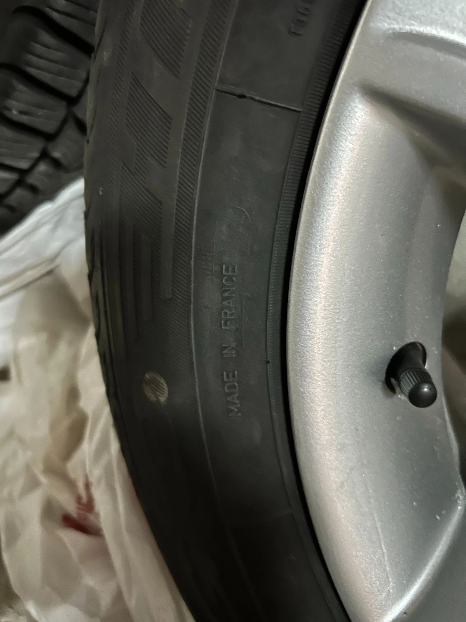 Гуми с джанти Debica 205/60R16, снимка 5 - Гуми и джанти - 55622937