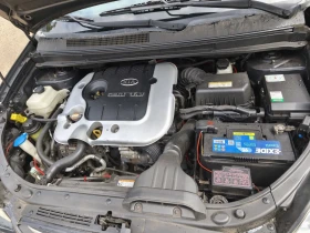 Kia Carens 2.0 crdi 7 места, снимка 16