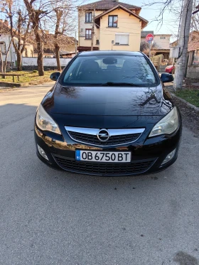 Opel Astra J Cosmo 1.7CDTI, снимка 7