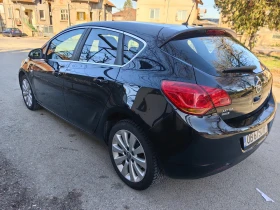 Opel Astra J Cosmo 1.7CDTI, снимка 3