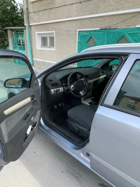 Обява за продажба на Opel Astra 1, 9 CDTI ~4 300 лв. - изображение 10 | Auto.bg Обява за продажба на Opel Astra 1, 9 CDTI ~4 300 лв. - изображение 10