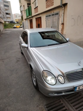 Mercedes-Benz E 200, снимка 2