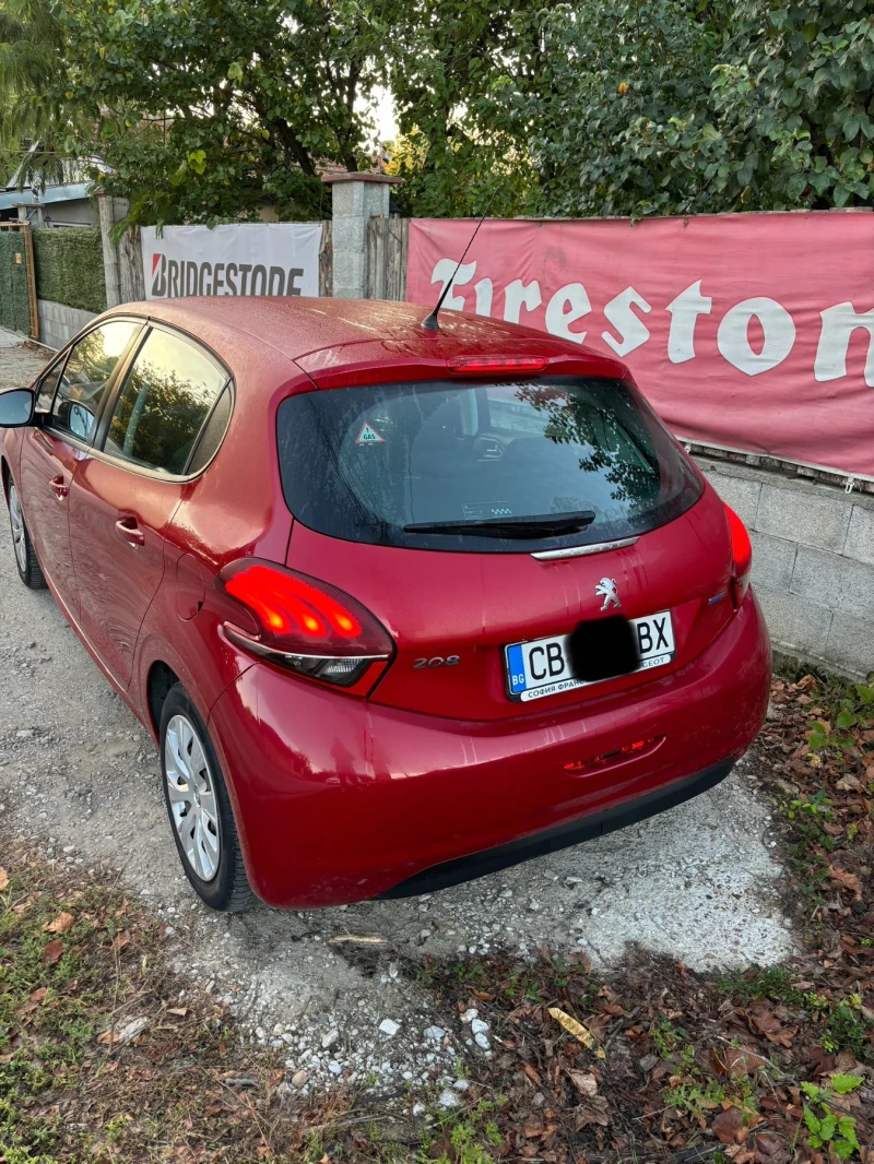 Peugeot 208 Бензин/ газ, снимка 6 - Автомобили и джипове - 47617077