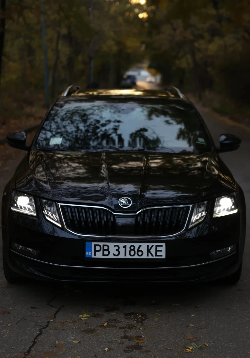 Skoda Octavia 1.5 G-TEC , CNG PANORAMA, снимка 1 - Автомобили и джипове - 48017954