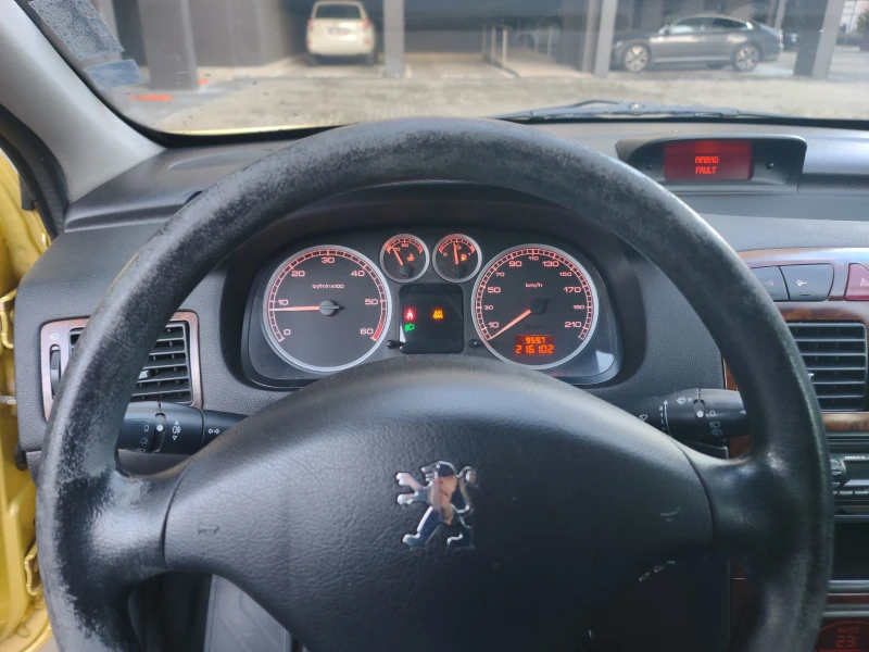 Peugeot 307 2.0 HDI, снимка 16 - Автомобили и джипове - 48146752