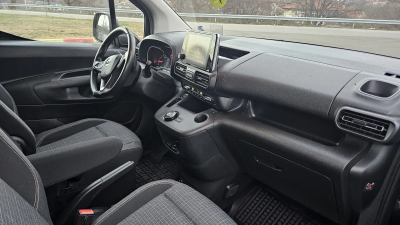 Opel Combo  1.5CDTI Life XL E 7 Местно, снимка 8 - Автомобили и джипове - 48347867