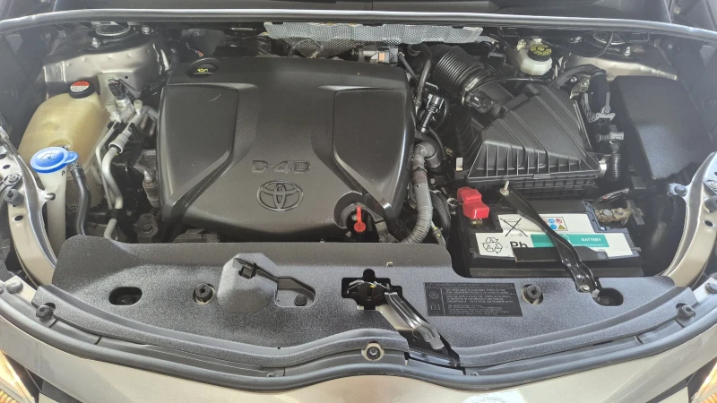 Toyota Verso 1.6 дизел 112к.с., снимка 17 - Автомобили и джипове - 51177154