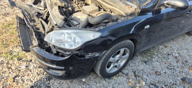 Hyundai I30 1.6 crdi, снимка 2 - Автомобили и джипове - 51694907