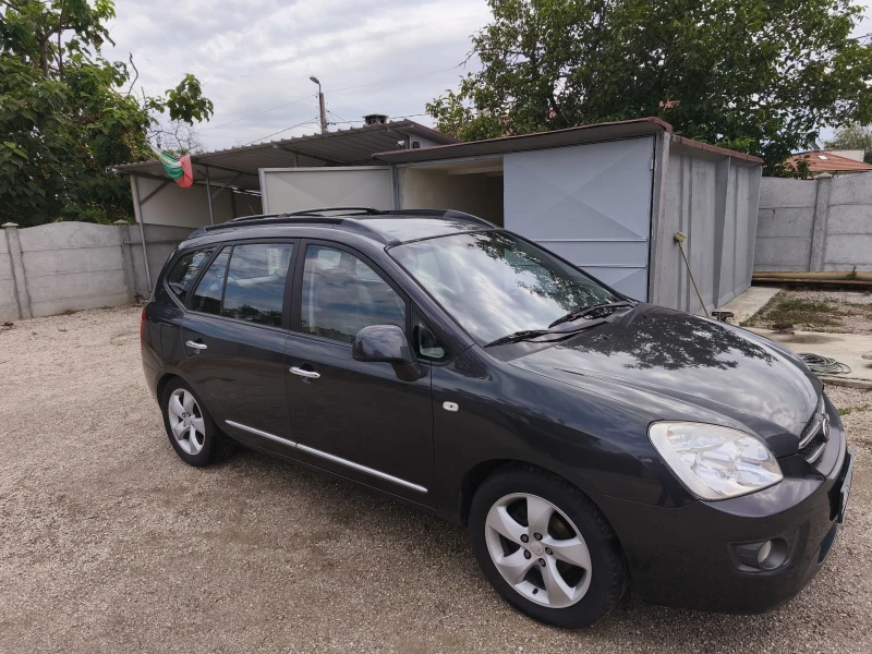 Kia Carens 2.0 crdi 7 места, снимка 3 - Автомобили и джипове - 52047690