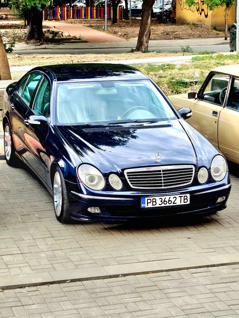Mercedes-Benz E 280, снимка 3 - Автомобили и джипове - 52486692