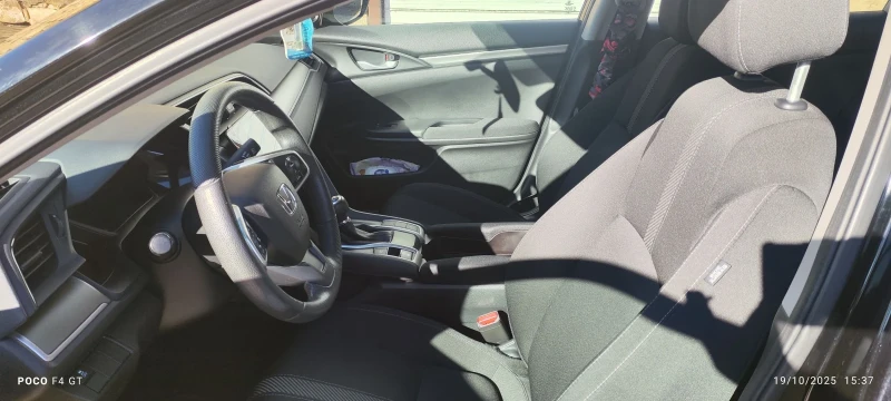 Honda Civic 2.0 IVTEC, снимка 7 - Автомобили и джипове - 52107308
