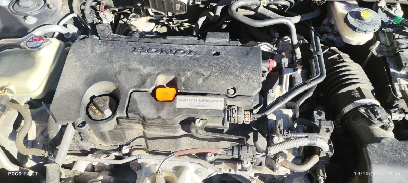 Honda Civic 2.0 IVTEC, снимка 16 - Автомобили и джипове - 52107308