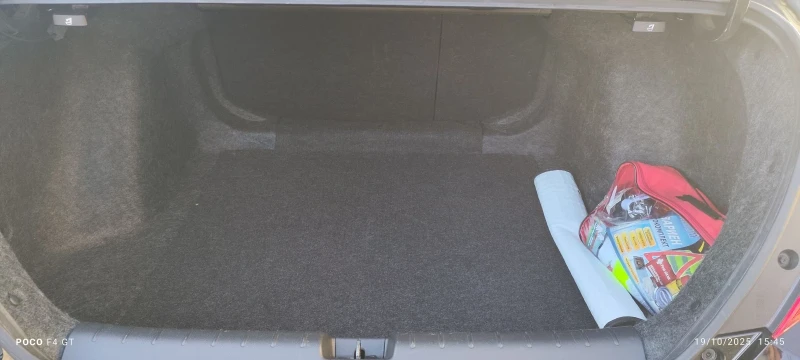 Honda Civic 2.0 IVTEC, снимка 15 - Автомобили и джипове - 52107308