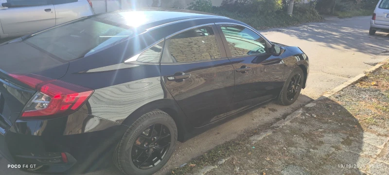 Honda Civic 2.0 IVTEC, снимка 4 - Автомобили и джипове - 52107308