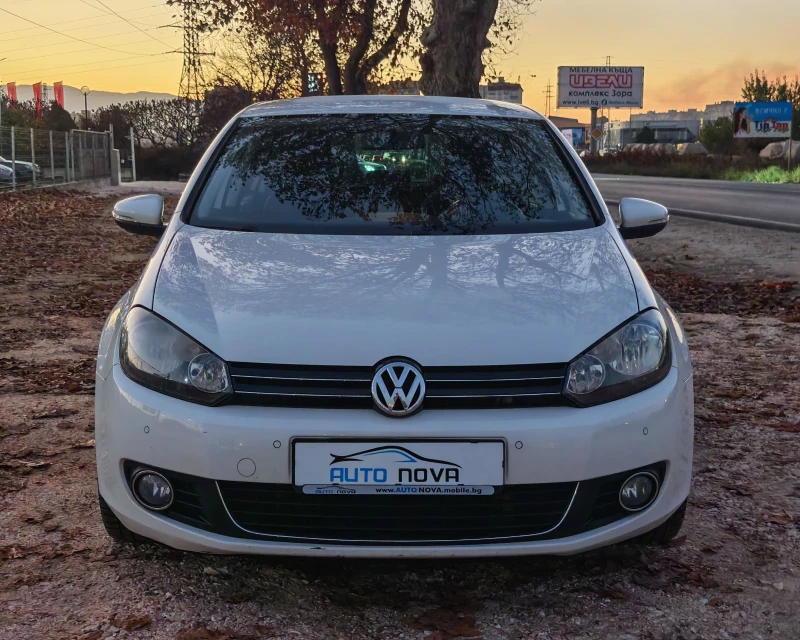 VW Golf 2.0 ДИЗЕЛ 110 К.С HIGHLINE! УНИКАТ! , снимка 2 - Автомобили и джипове - 52417992