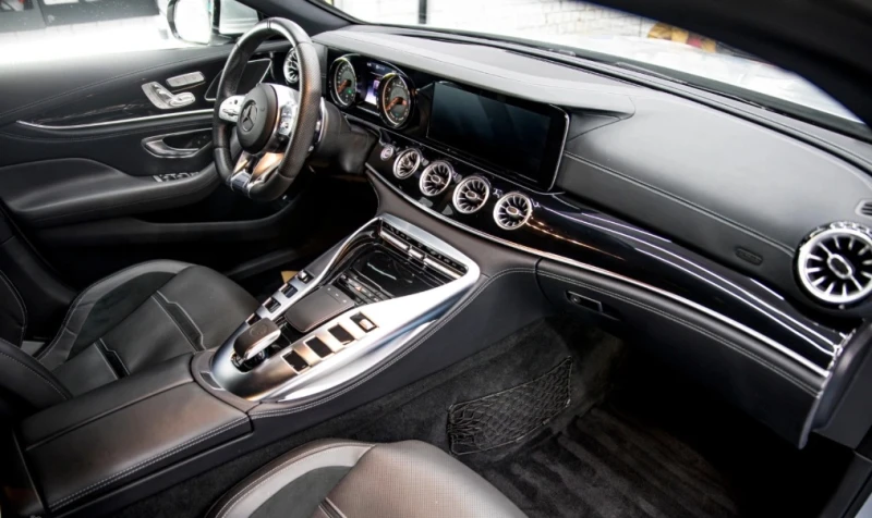 Mercedes-Benz AMG GT 43 4-Door Coupe 4Matic+ , снимка 4 - Автомобили и джипове - 52628424