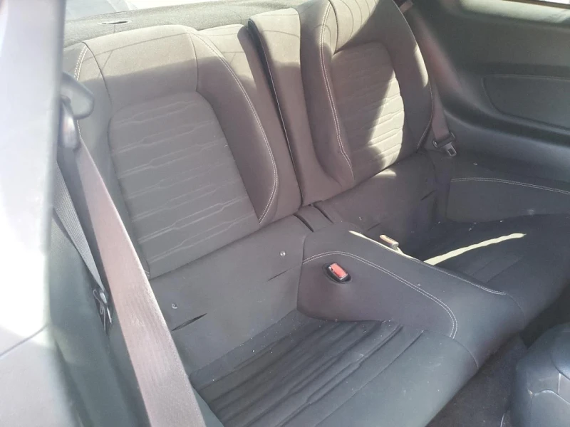 Ford Mustang, снимка 13 - Автомобили и джипове - 52631284