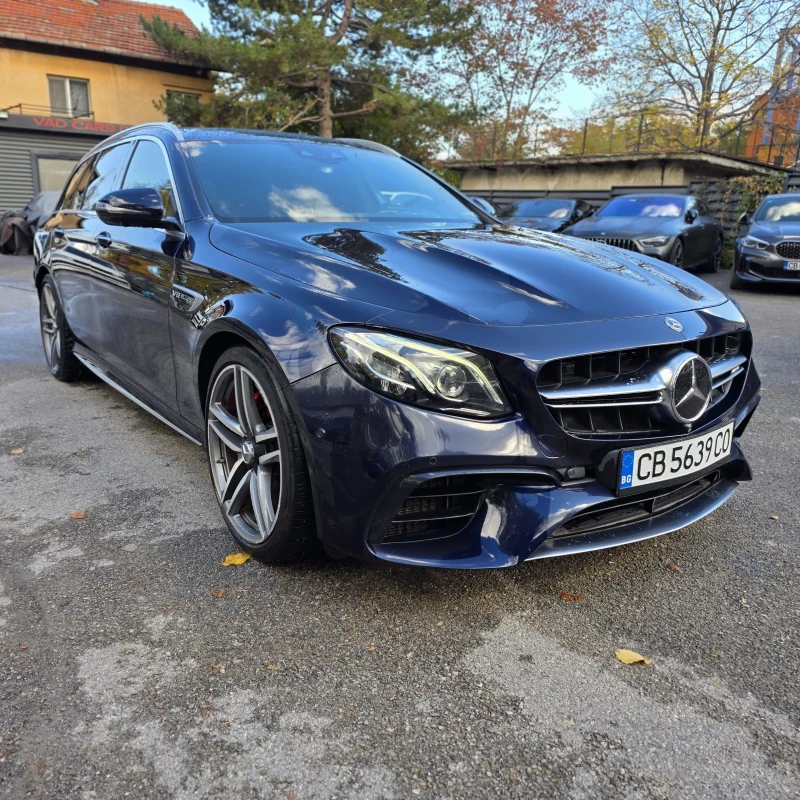 Mercedes-Benz E 63 AMG S/4Matic+ /612kc/Готов Лизинг!!, снимка 3 - Автомобили и джипове - 53092906