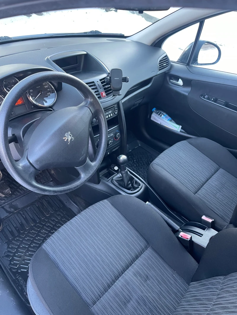 Peugeot 207, снимка 8 - Автомобили и джипове - 53166779