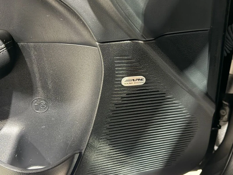 Dodge Challenger  SXT* АвтоКредит* (ЦЕНА ДО БГ), снимка 13 - Автомобили и джипове - 53432272