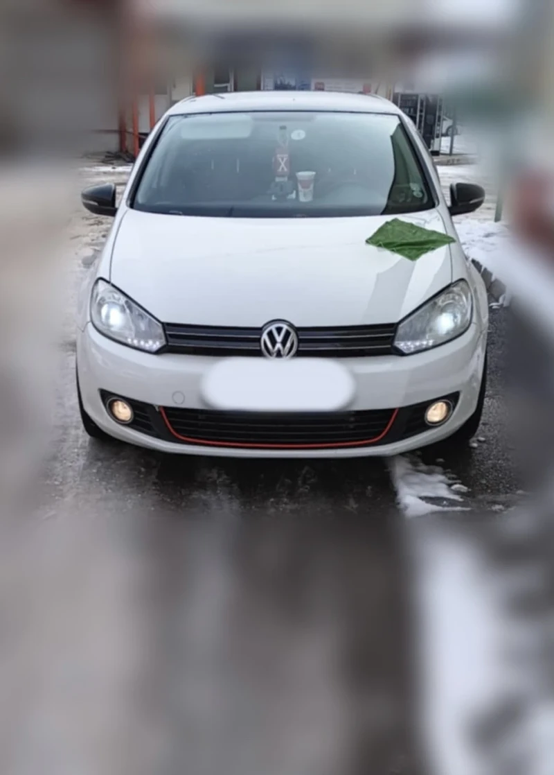 VW Golf 1.6 TDI, снимка 2 - Автомобили и джипове - 53465489