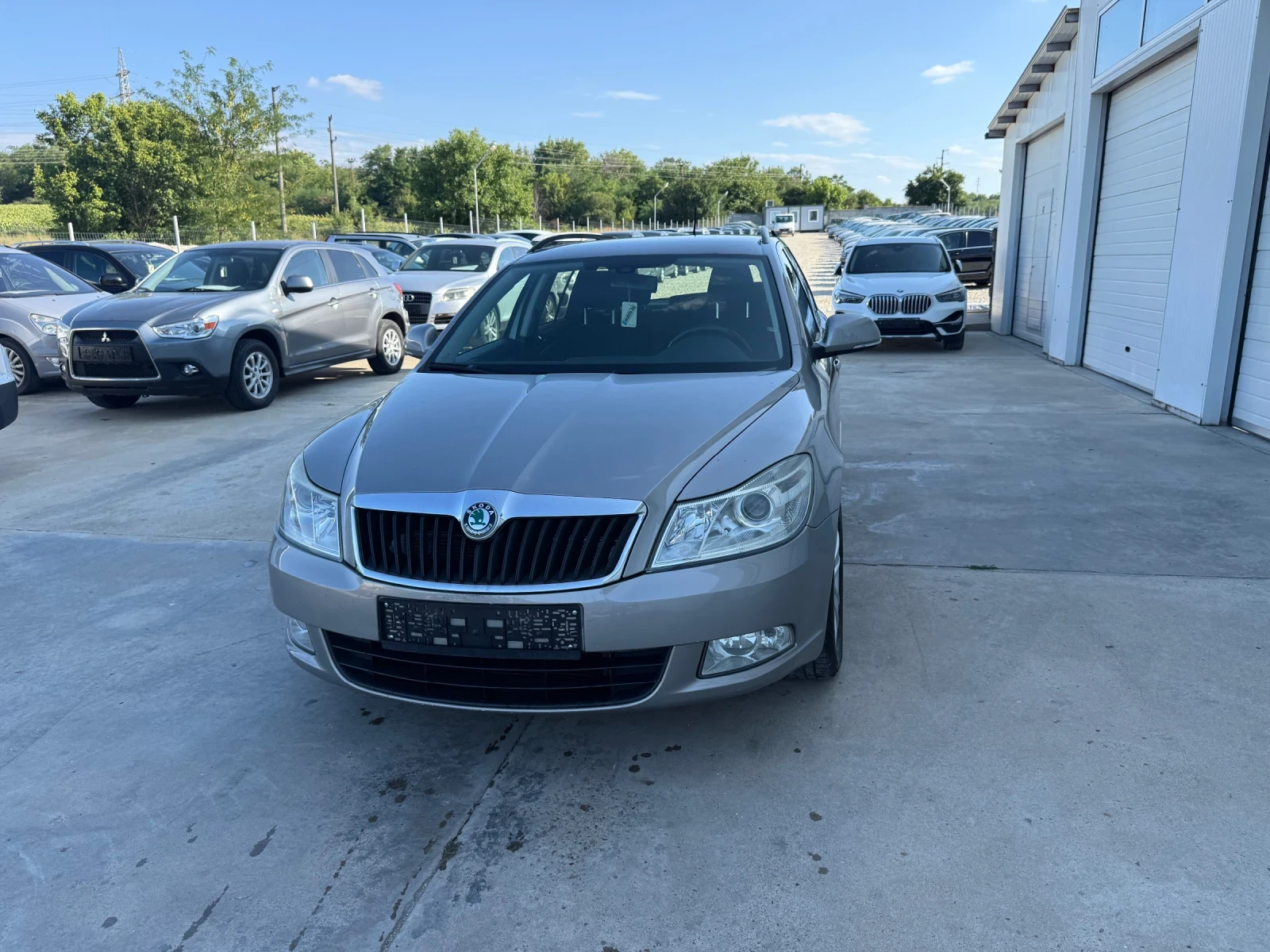 Skoda Octavia 1.6tdi 105k.c * DSG* UNIKAT*  | Mobile.bg   1