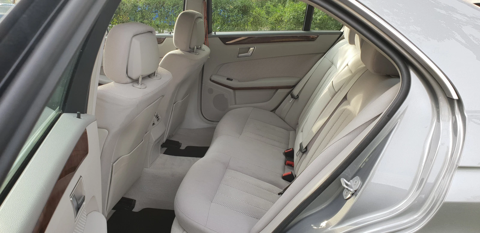 Mercedes-Benz E 300 W212 | Mobile.bg   13