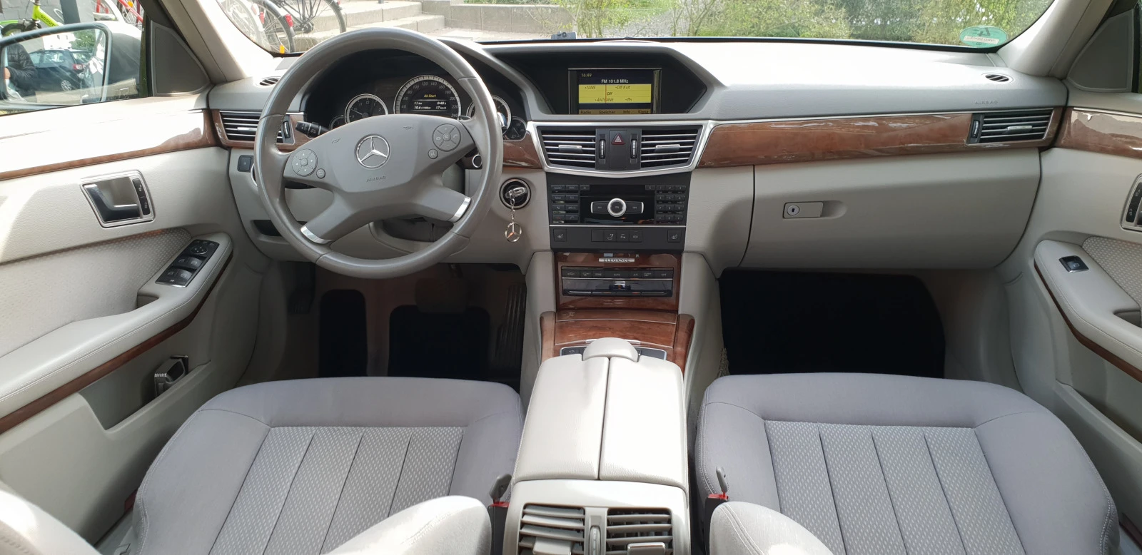 Mercedes-Benz E 300 W212 | Mobile.bg   11