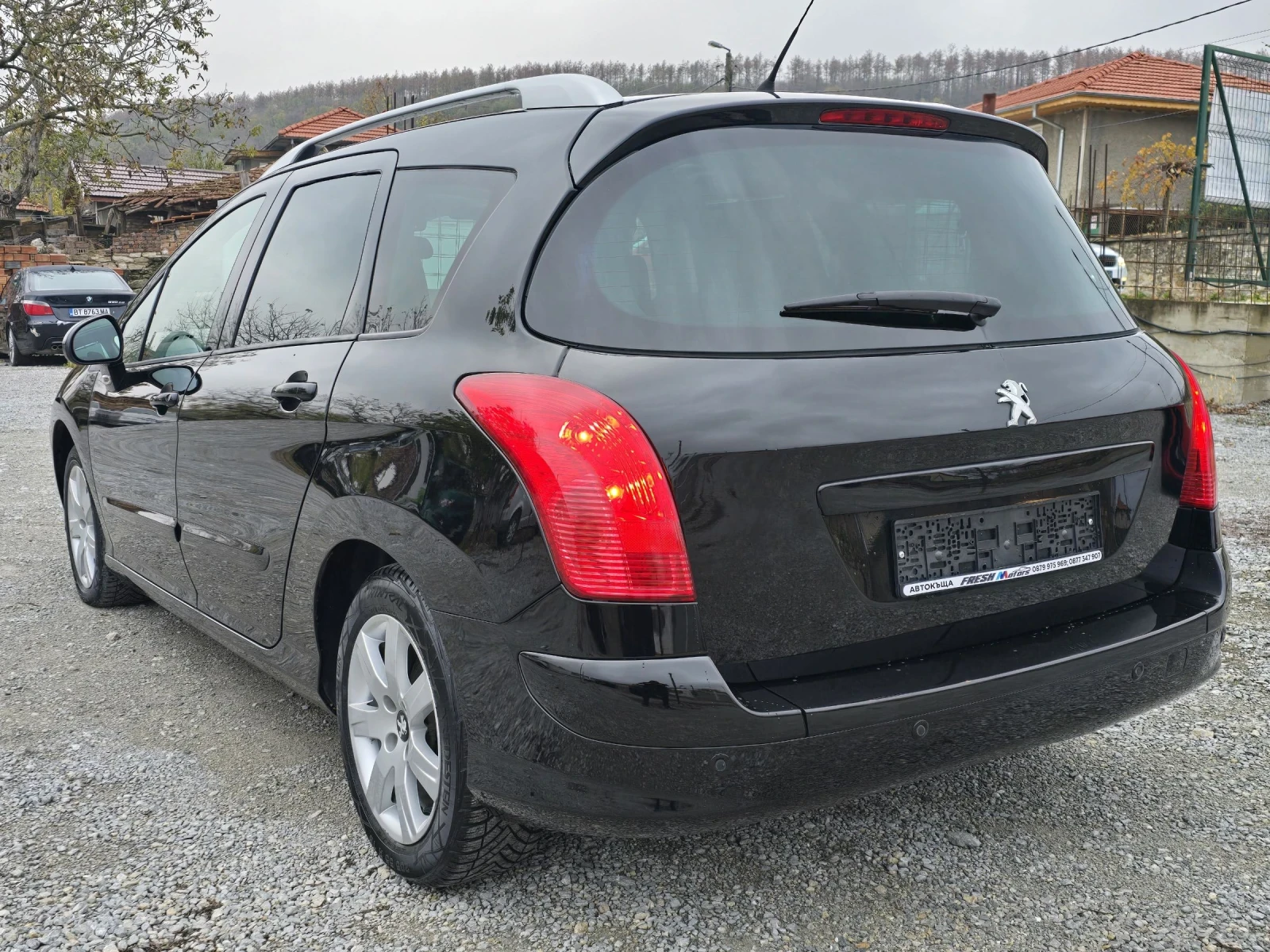 Peugeot 308 SW ФЕЙСЛИФТ 1.6 HDI 95 К.С. ПАНОРАМА - изображение 3