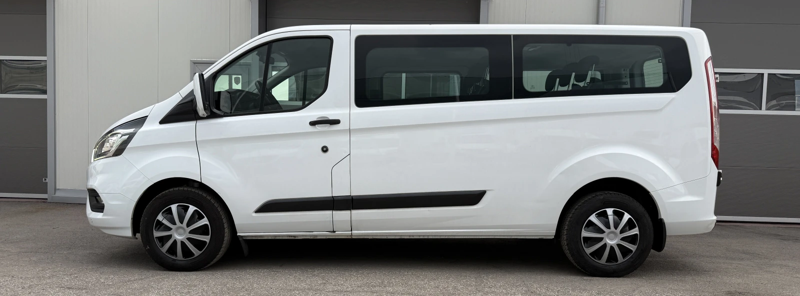 Ford Transit Custom 320 L2 Trend (места 8+ 1)  - изображение 2