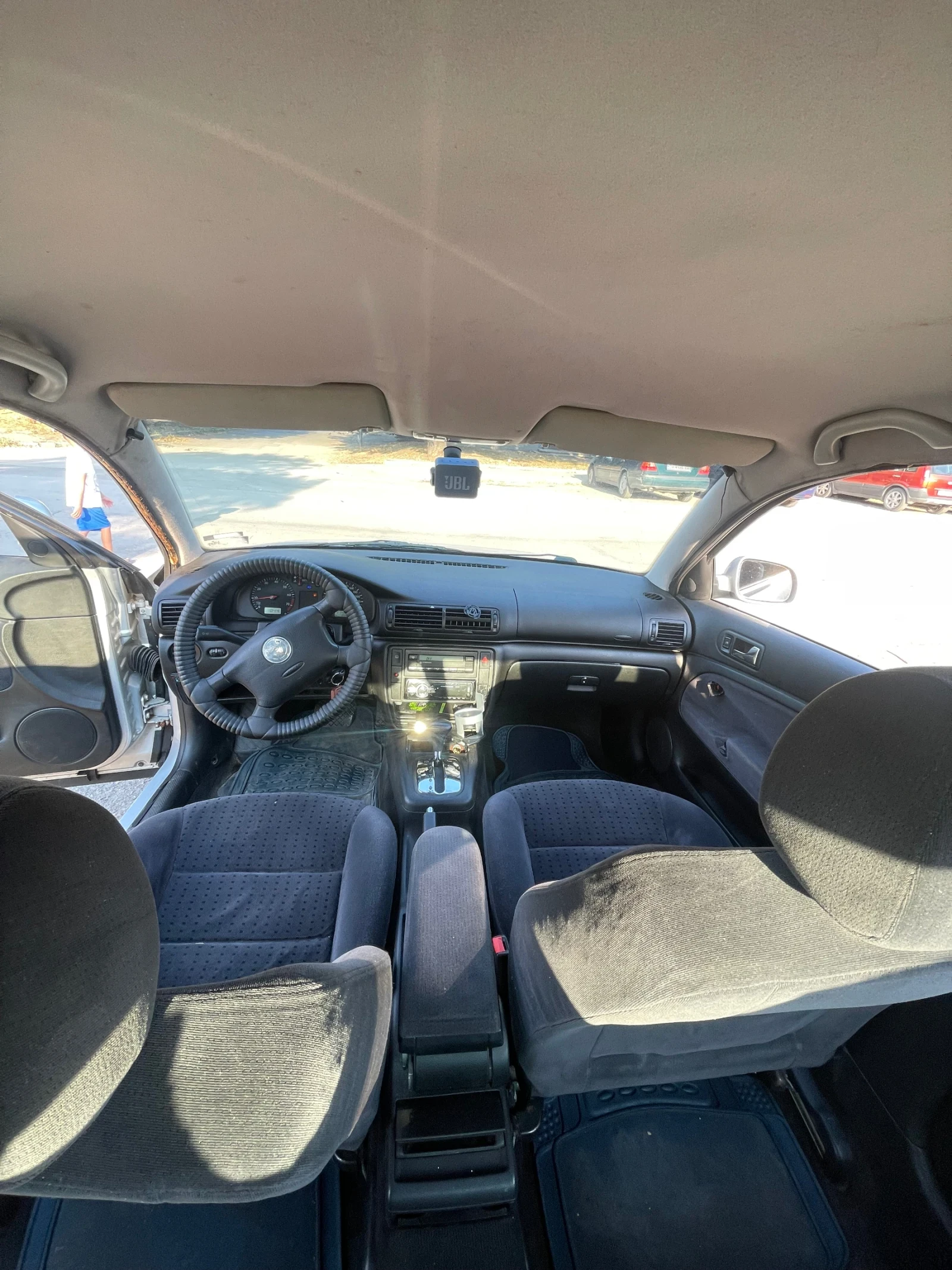 VW Passat  - изображение 9