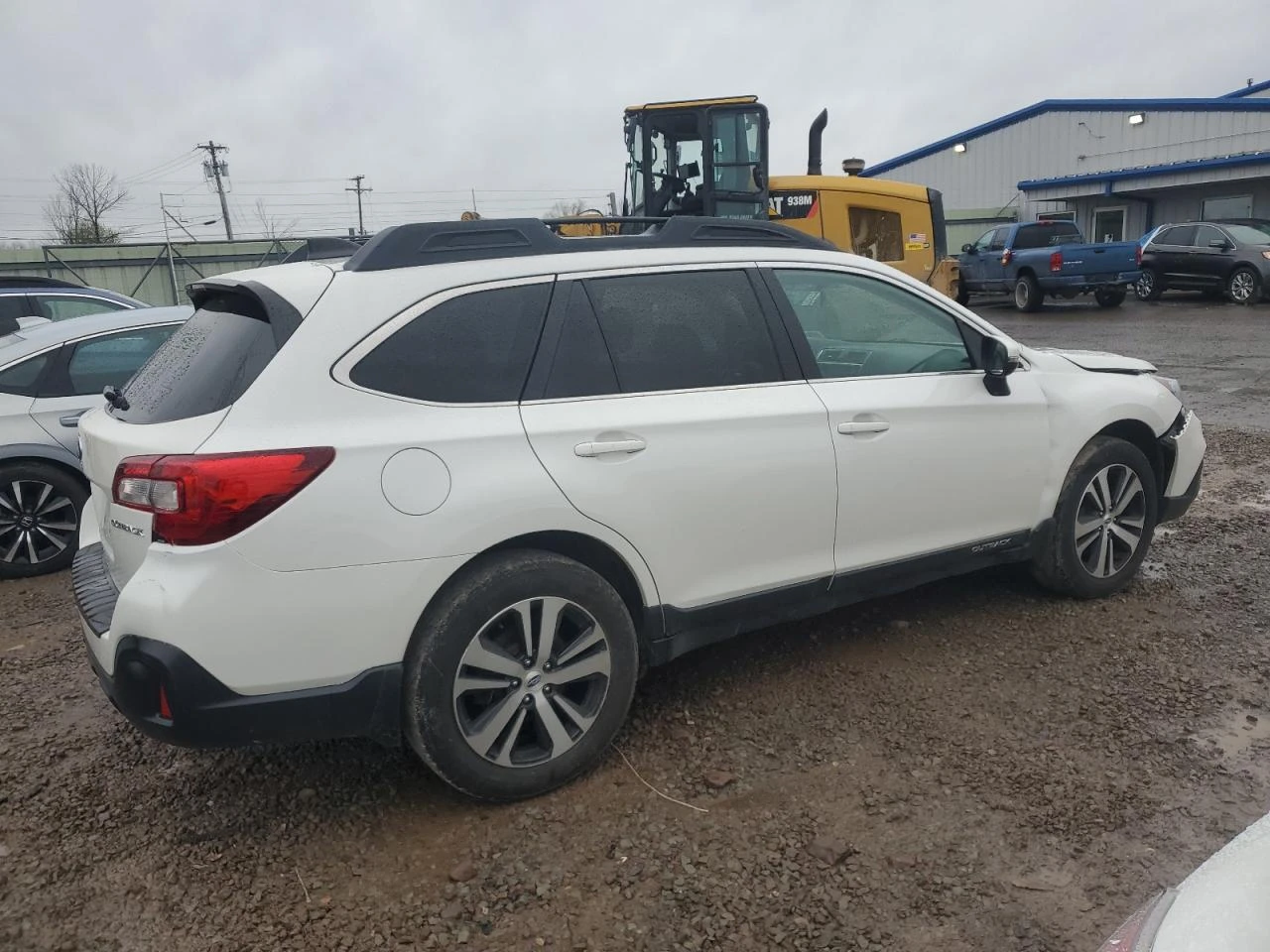 Subaru Outback LIMITED - изображение 6