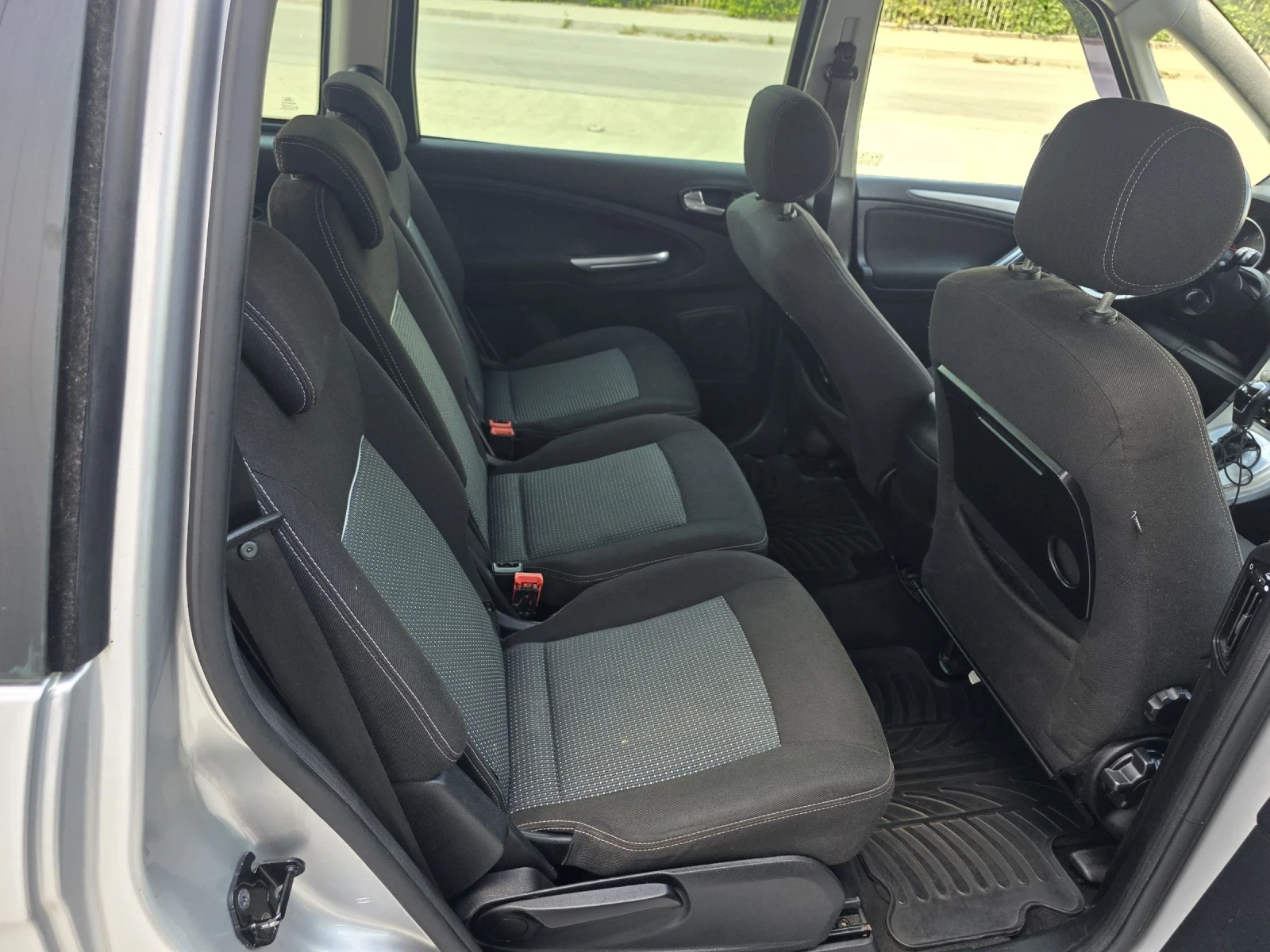 Ford Galaxy 2.0 TDCI  - изображение 7