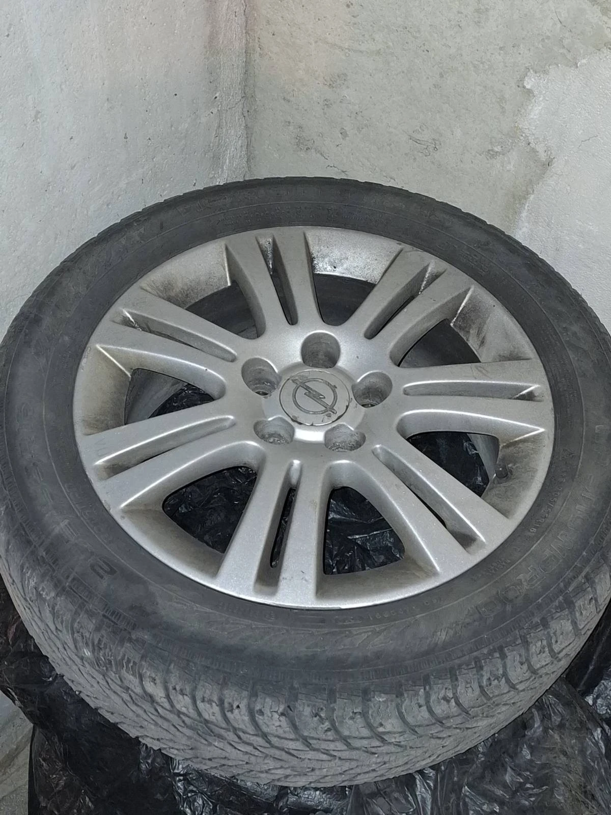 Opel Astra 1, 9 CDTI - изображение 9