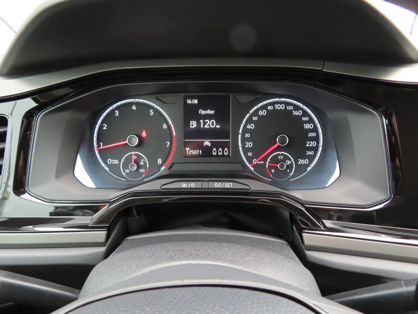 VW Polo Comfortline 1.0 EVO BMT - изображение 7