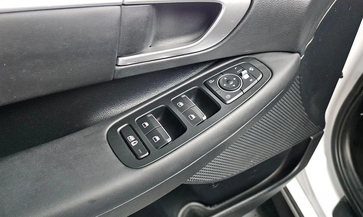 Hyundai Sonata 2.0 LPG Style * -   *  | Mobile.bg   14