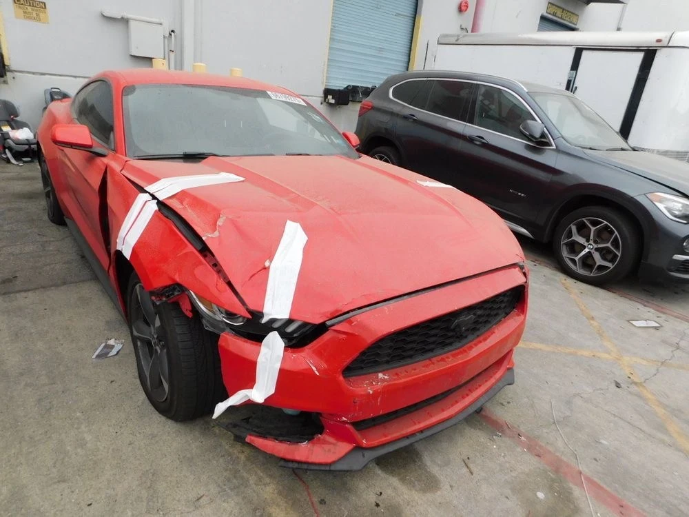 Ford Mustang  - изображение 2